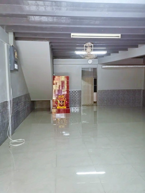 ประกาศฟรี! ซื้อ-ขาย-เช่า คอนโด บ้าน ทาวน์โฮม ที่ดิน และพื้นที่เชิงพาณิชย์ทั่วประเทศไทย ทุกทำเล ทุกงบประมาณ ไม่มีค่าใช้จ่าย ลงง่าย ขายไว เข้าถึงผู้ซื้อโดยตรง 5 225293pic4.jpg