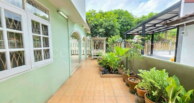 ประกาศฟรี! ซื้อ-ขาย-เช่า คอนโด บ้าน ทาวน์โฮม ที่ดิน และพื้นที่เชิงพาณิชย์ทั่วประเทศไทย ทุกทำเล ทุกงบประมาณ ไม่มีค่าใช้จ่าย ลงง่าย ขายไว เข้าถึงผู้ซื้อโดยตรง 4 286375pic3.jpg