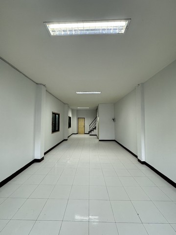 ประกาศฟรี! ซื้อ-ขาย-เช่า คอนโด บ้าน ทาวน์โฮม ที่ดิน และพื้นที่เชิงพาณิชย์ทั่วประเทศไทย ทุกทำเล ทุกงบประมาณ ไม่มีค่าใช้จ่าย ลงง่าย ขายไว เข้าถึงผู้ซื้อโดยตรง 4 304024pic3.jpg