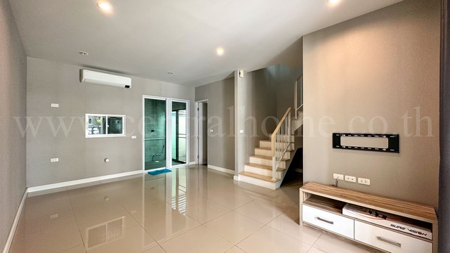 ประกาศฟรี! ซื้อ-ขาย-เช่า คอนโด บ้าน ทาวน์โฮม ที่ดิน และพื้นที่เชิงพาณิชย์ทั่วประเทศไทย ทุกทำเล ทุกงบประมาณ ไม่มีค่าใช้จ่าย ลงง่าย ขายไว เข้าถึงผู้ซื้อโดยตรง 4 290170pic3.jpg