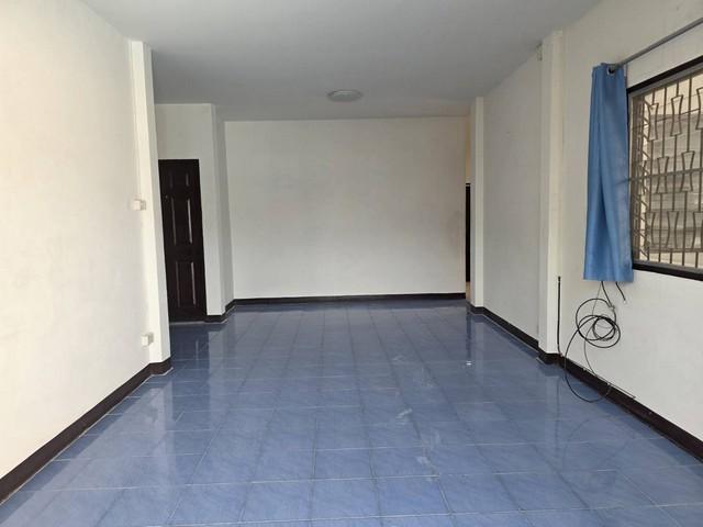 ประกาศฟรี! ซื้อ-ขาย-เช่า คอนโด บ้าน ทาวน์โฮม ที่ดิน และพื้นที่เชิงพาณิชย์ทั่วประเทศไทย ทุกทำเล ทุกงบประมาณ ไม่มีค่าใช้จ่าย ลงง่าย ขายไว เข้าถึงผู้ซื้อโดยตรง 4 501726pic3.jpg