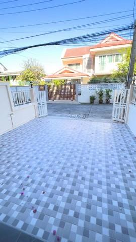 ประกาศฟรี! ซื้อ-ขาย-เช่า คอนโด บ้าน ทาวน์โฮม ที่ดิน และพื้นที่เชิงพาณิชย์ทั่วประเทศไทย ทุกทำเล ทุกงบประมาณ ไม่มีค่าใช้จ่าย ลงง่าย ขายไว เข้าถึงผู้ซื้อโดยตรง 3 501550pic2.jpg