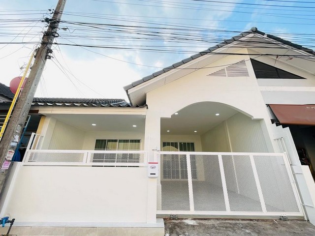 ประกาศฟรี! ซื้อ-ขาย-เช่า คอนโด บ้าน ทาวน์โฮม ที่ดิน และพื้นที่เชิงพาณิชย์ทั่วประเทศไทย ทุกทำเล ทุกงบประมาณ ไม่มีค่าใช้จ่าย ลงง่าย ขายไว เข้าถึงผู้ซื้อโดยตรง 2 288878pic1.jpg