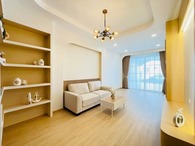 ประกาศฟรี! ซื้อ-ขาย-เช่า คอนโด บ้าน ทาวน์โฮม ที่ดิน และพื้นที่เชิงพาณิชย์ทั่วประเทศไทย ทุกทำเล ทุกงบประมาณ ไม่มีค่าใช้จ่าย ลงง่าย ขายไว เข้าถึงผู้ซื้อโดยตรง 5 288878pic4.jpg