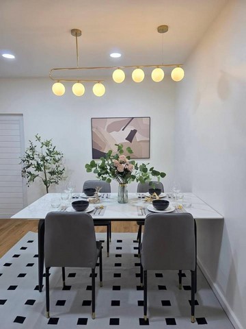 ประกาศฟรี! ซื้อ-ขาย-เช่า คอนโด บ้าน ทาวน์โฮม ที่ดิน และพื้นที่เชิงพาณิชย์ทั่วประเทศไทย ทุกทำเล ทุกงบประมาณ ไม่มีค่าใช้จ่าย ลงง่าย ขายไว เข้าถึงผู้ซื้อโดยตรง 4 502105pic3.jpg