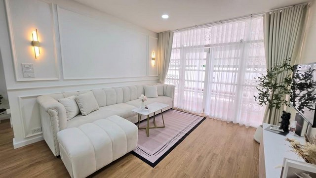 ประกาศฟรี! ซื้อ-ขาย-เช่า คอนโด บ้าน ทาวน์โฮม ที่ดิน และพื้นที่เชิงพาณิชย์ทั่วประเทศไทย ทุกทำเล ทุกงบประมาณ ไม่มีค่าใช้จ่าย ลงง่าย ขายไว เข้าถึงผู้ซื้อโดยตรง 5 502105pic4.jpg