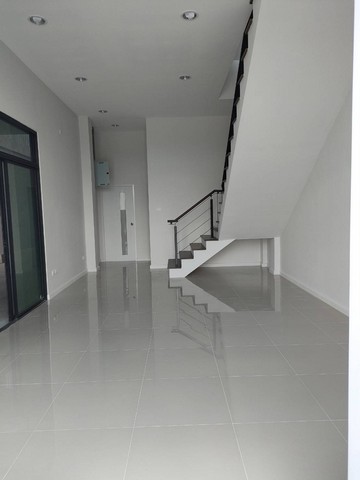 ประกาศฟรี! ซื้อ-ขาย-เช่า คอนโด บ้าน ทาวน์โฮม ที่ดิน และพื้นที่เชิงพาณิชย์ทั่วประเทศไทย ทุกทำเล ทุกงบประมาณ ไม่มีค่าใช้จ่าย ลงง่าย ขายไว เข้าถึงผู้ซื้อโดยตรง 3 502092pic2.jpg