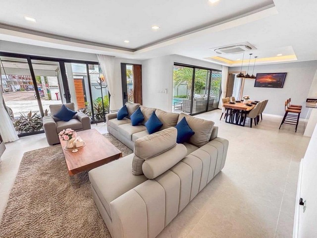 ประกาศฟรี! ซื้อ-ขาย-เช่า คอนโด บ้าน ทาวน์โฮม ที่ดิน และพื้นที่เชิงพาณิชย์ทั่วประเทศไทย ทุกทำเล ทุกงบประมาณ ไม่มีค่าใช้จ่าย ลงง่าย ขายไว เข้าถึงผู้ซื้อโดยตรง 3 304163pic2.jpg