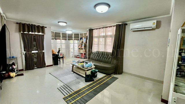 ประกาศฟรี! ซื้อ-ขาย-เช่า คอนโด บ้าน ทาวน์โฮม ที่ดิน และพื้นที่เชิงพาณิชย์ทั่วประเทศไทย ทุกทำเล ทุกงบประมาณ ไม่มีค่าใช้จ่าย ลงง่าย ขายไว เข้าถึงผู้ซื้อโดยตรง 3 290164pic2.jpg