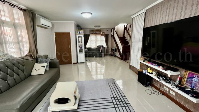 ประกาศฟรี! ซื้อ-ขาย-เช่า คอนโด บ้าน ทาวน์โฮม ที่ดิน และพื้นที่เชิงพาณิชย์ทั่วประเทศไทย ทุกทำเล ทุกงบประมาณ ไม่มีค่าใช้จ่าย ลงง่าย ขายไว เข้าถึงผู้ซื้อโดยตรง 4 290164pic3.jpg