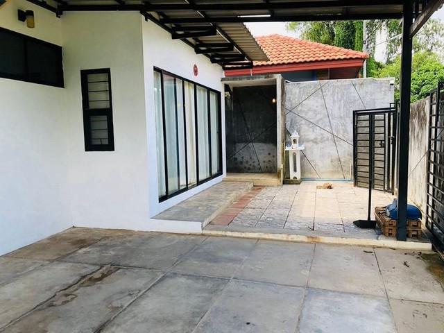 ประกาศฟรี! ซื้อ-ขาย-เช่า คอนโด บ้าน ทาวน์โฮม ที่ดิน และพื้นที่เชิงพาณิชย์ทั่วประเทศไทย ทุกทำเล ทุกงบประมาณ ไม่มีค่าใช้จ่าย ลงง่าย ขายไว เข้าถึงผู้ซื้อโดยตรง 3 226319pic2.jpg