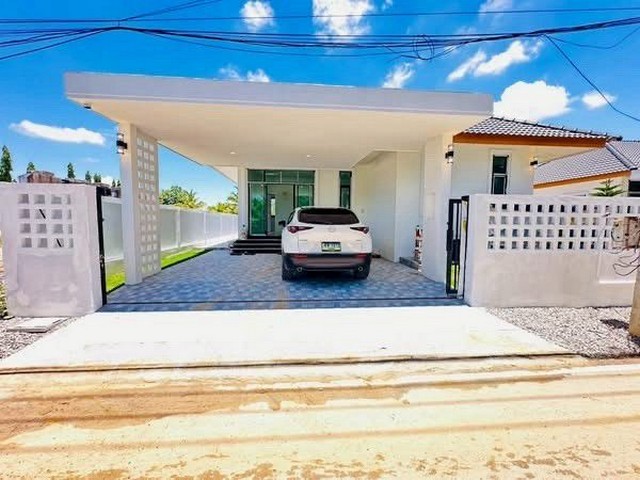 ประกาศฟรี! ซื้อ-ขาย-เช่า คอนโด บ้าน ทาวน์โฮม ที่ดิน และพื้นที่เชิงพาณิชย์ทั่วประเทศไทย ทุกทำเล ทุกงบประมาณ ไม่มีค่าใช้จ่าย ลงง่าย ขายไว เข้าถึงผู้ซื้อโดยตรง 2 226355pic1.jpg