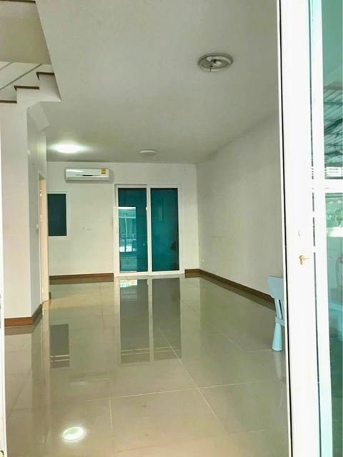 ประกาศฟรี! ซื้อ-ขาย-เช่า คอนโด บ้าน ทาวน์โฮม ที่ดิน และพื้นที่เชิงพาณิชย์ทั่วประเทศไทย ทุกทำเล ทุกงบประมาณ ไม่มีค่าใช้จ่าย ลงง่าย ขายไว เข้าถึงผู้ซื้อโดยตรง 4 226386pic3.jpg