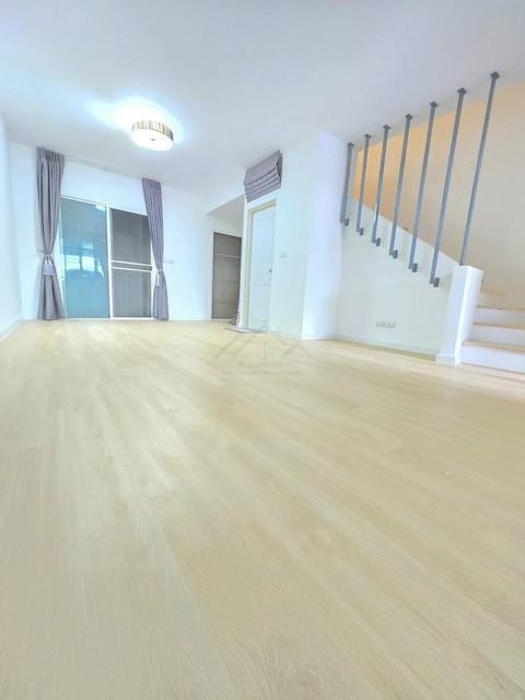 ประกาศฟรี! ซื้อ-ขาย-เช่า คอนโด บ้าน ทาวน์โฮม ที่ดิน และพื้นที่เชิงพาณิชย์ทั่วประเทศไทย ทุกทำเล ทุกงบประมาณ ไม่มีค่าใช้จ่าย ลงง่าย ขายไว เข้าถึงผู้ซื้อโดยตรง 4 502278pic3.jpg