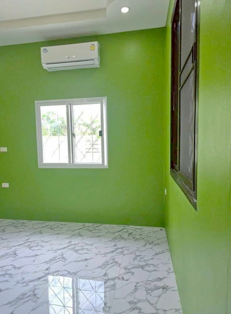 ประกาศฟรี! ซื้อ-ขาย-เช่า คอนโด บ้าน ทาวน์โฮม ที่ดิน และพื้นที่เชิงพาณิชย์ทั่วประเทศไทย ทุกทำเล ทุกงบประมาณ ไม่มีค่าใช้จ่าย ลงง่าย ขายไว เข้าถึงผู้ซื้อโดยตรง 4 226420pic3.jpg