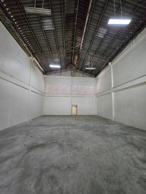 ประกาศฟรี! ซื้อ-ขาย-เช่า คอนโด บ้าน ทาวน์โฮม ที่ดิน และพื้นที่เชิงพาณิชย์ทั่วประเทศไทย ทุกทำเล ทุกงบประมาณ ไม่มีค่าใช้จ่าย ลงง่าย ขายไว เข้าถึงผู้ซื้อโดยตรง 4 291440pic3.jpg