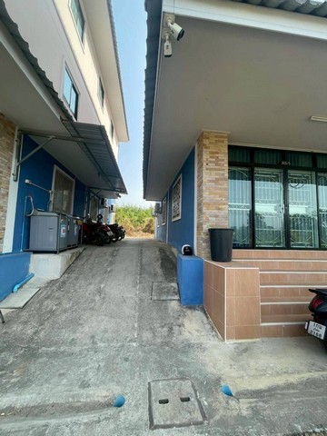 ประกาศฟรี! ซื้อ-ขาย-เช่า คอนโด บ้าน ทาวน์โฮม ที่ดิน และพื้นที่เชิงพาณิชย์ทั่วประเทศไทย ทุกทำเล ทุกงบประมาณ ไม่มีค่าใช้จ่าย ลงง่าย ขายไว เข้าถึงผู้ซื้อโดยตรง 4 304529pic3.jpg