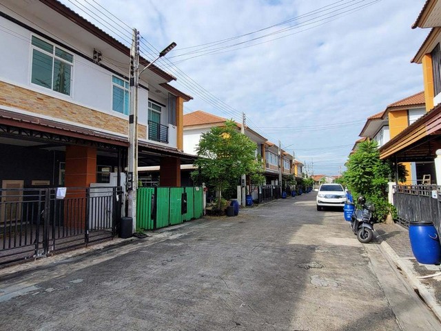 ประกาศฟรี! ซื้อ-ขาย-เช่า คอนโด บ้าน ทาวน์โฮม ที่ดิน และพื้นที่เชิงพาณิชย์ทั่วประเทศไทย ทุกทำเล ทุกงบประมาณ ไม่มีค่าใช้จ่าย ลงง่าย ขายไว เข้าถึงผู้ซื้อโดยตรง 3 197571pic2.jpg