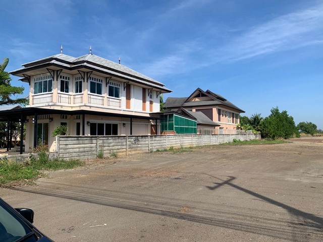 ประกาศฟรี! ซื้อ-ขาย-เช่า คอนโด บ้าน ทาวน์โฮม ที่ดิน และพื้นที่เชิงพาณิชย์ทั่วประเทศไทย ทุกทำเล ทุกงบประมาณ ไม่มีค่าใช้จ่าย ลงง่าย ขายไว เข้าถึงผู้ซื้อโดยตรง 3 13931pic2.jpg