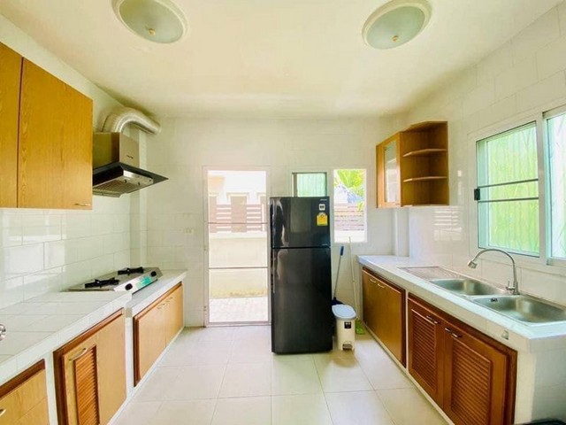 ประกาศฟรี! ซื้อ-ขาย-เช่า คอนโด บ้าน ทาวน์โฮม ที่ดิน และพื้นที่เชิงพาณิชย์ทั่วประเทศไทย ทุกทำเล ทุกงบประมาณ ไม่มีค่าใช้จ่าย ลงง่าย ขายไว เข้าถึงผู้ซื้อโดยตรง 5 290289pic4.jpg