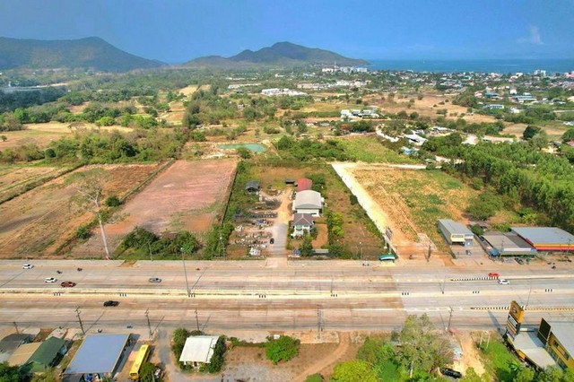 ประกาศฟรี! ซื้อ-ขาย-เช่า คอนโด บ้าน ทาวน์โฮม ที่ดิน และพื้นที่เชิงพาณิชย์ทั่วประเทศไทย ทุกทำเล ทุกงบประมาณ ไม่มีค่าใช้จ่าย ลงง่าย ขายไว เข้าถึงผู้ซื้อโดยตรง 5 290284pic4.jpg