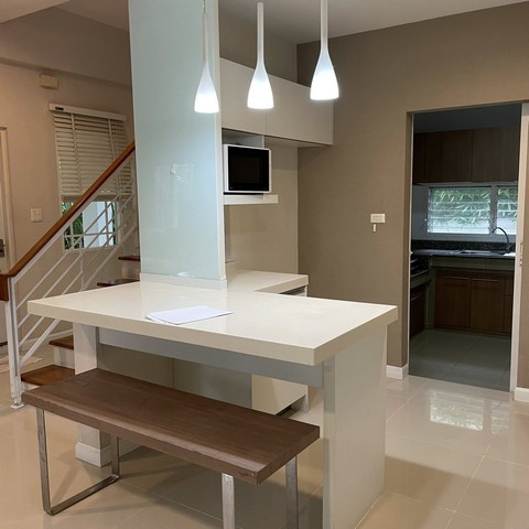 ประกาศฟรี! ซื้อ-ขาย-เช่า คอนโด บ้าน ทาวน์โฮม ที่ดิน และพื้นที่เชิงพาณิชย์ทั่วประเทศไทย ทุกทำเล ทุกงบประมาณ ไม่มีค่าใช้จ่าย ลงง่าย ขายไว เข้าถึงผู้ซื้อโดยตรง 5 503271pic4.jpg