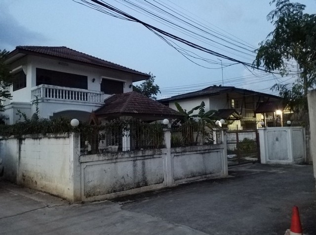 ประกาศฟรี! ซื้อ-ขาย-เช่า คอนโด บ้าน ทาวน์โฮม ที่ดิน และพื้นที่เชิงพาณิชย์ทั่วประเทศไทย ทุกทำเล ทุกงบประมาณ ไม่มีค่าใช้จ่าย ลงง่าย ขายไว เข้าถึงผู้ซื้อโดยตรง 3 204182pic2.jpg