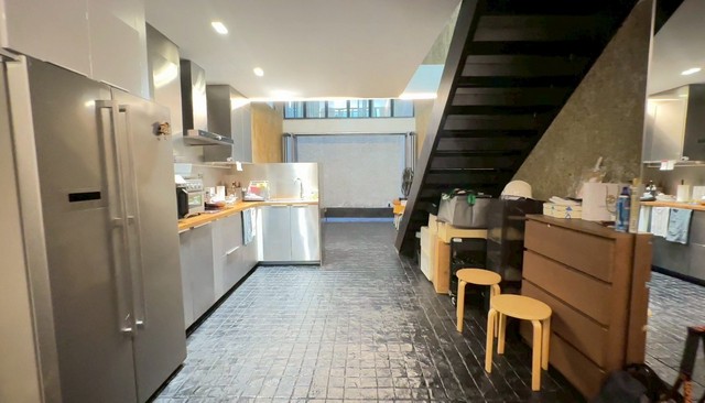 ประกาศฟรี! ซื้อ-ขาย-เช่า คอนโด บ้าน ทาวน์โฮม ที่ดิน และพื้นที่เชิงพาณิชย์ทั่วประเทศไทย ทุกทำเล ทุกงบประมาณ ไม่มีค่าใช้จ่าย ลงง่าย ขายไว เข้าถึงผู้ซื้อโดยตรง 2 203653pic1.jpg