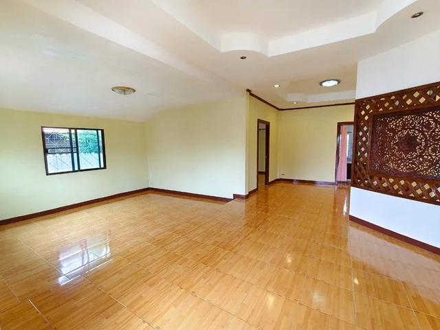 ประกาศฟรี! ซื้อ-ขาย-เช่า คอนโด บ้าน ทาวน์โฮม ที่ดิน และพื้นที่เชิงพาณิชย์ทั่วประเทศไทย ทุกทำเล ทุกงบประมาณ ไม่มีค่าใช้จ่าย ลงง่าย ขายไว เข้าถึงผู้ซื้อโดยตรง 4 229609pic3.jpg