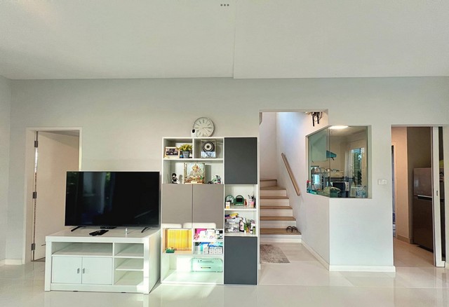 ประกาศฟรี! ซื้อ-ขาย-เช่า คอนโด บ้าน ทาวน์โฮม ที่ดิน และพื้นที่เชิงพาณิชย์ทั่วประเทศไทย ทุกทำเล ทุกงบประมาณ ไม่มีค่าใช้จ่าย ลงง่าย ขายไว เข้าถึงผู้ซื้อโดยตรง 4 503310pic3.jpg