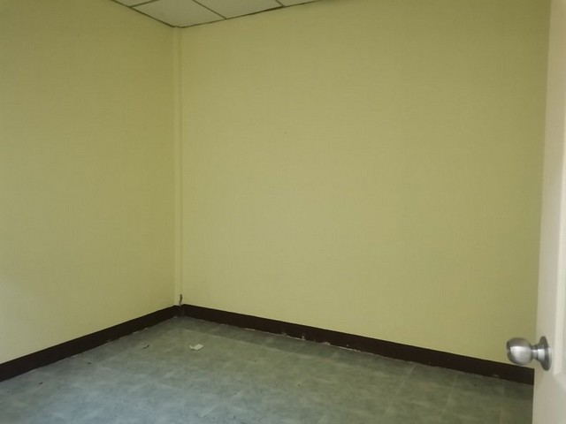 ประกาศฟรี! ซื้อ-ขาย-เช่า คอนโด บ้าน ทาวน์โฮม ที่ดิน และพื้นที่เชิงพาณิชย์ทั่วประเทศไทย ทุกทำเล ทุกงบประมาณ ไม่มีค่าใช้จ่าย ลงง่าย ขายไว เข้าถึงผู้ซื้อโดยตรง 5 204986pic4.jpg