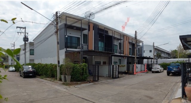 ประกาศฟรี! ซื้อ-ขาย-เช่า คอนโด บ้าน ทาวน์โฮม ที่ดิน และพื้นที่เชิงพาณิชย์ทั่วประเทศไทย ทุกทำเล ทุกงบประมาณ ไม่มีค่าใช้จ่าย ลงง่าย ขายไว เข้าถึงผู้ซื้อโดยตรง 3 204803pic2.jpg