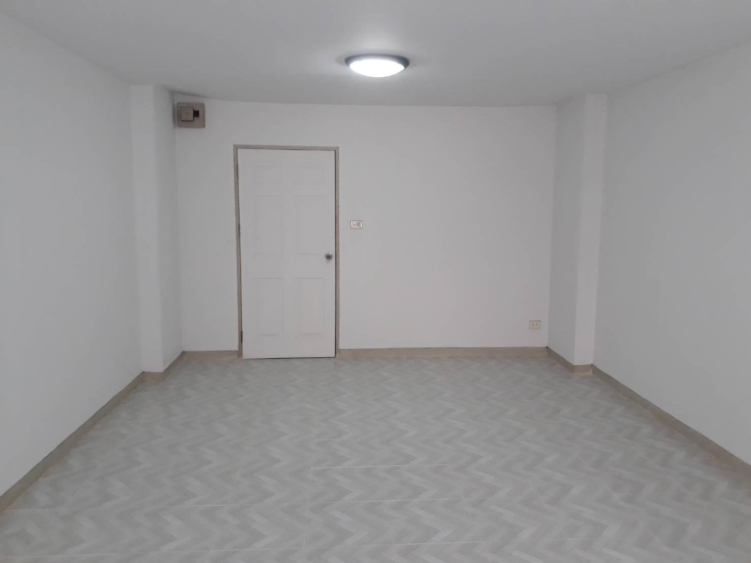 ประกาศฟรี! ซื้อ-ขาย-เช่า คอนโด บ้าน ทาวน์โฮม ที่ดิน และพื้นที่เชิงพาณิชย์ทั่วประเทศไทย ทุกทำเล ทุกงบประมาณ ไม่มีค่าใช้จ่าย ลงง่าย ขายไว เข้าถึงผู้ซื้อโดยตรง 4 14164pic3.jpg