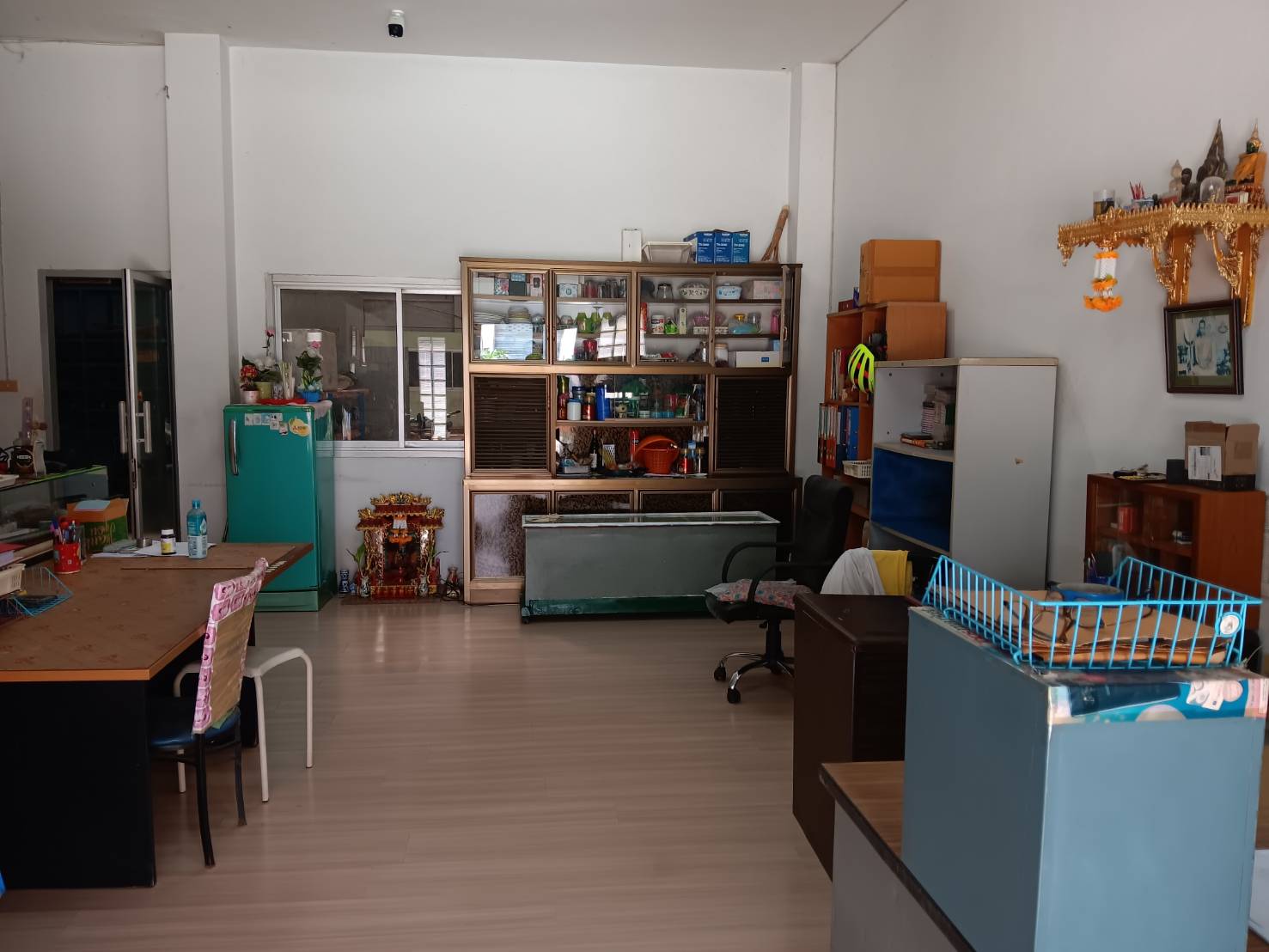 ประกาศฟรี! ซื้อ-ขาย-เช่า คอนโด บ้าน ทาวน์โฮม ที่ดิน และพื้นที่เชิงพาณิชย์ทั่วประเทศไทย ทุกทำเล ทุกงบประมาณ ไม่มีค่าใช้จ่าย ลงง่าย ขายไว เข้าถึงผู้ซื้อโดยตรง 3 305998pic2.jpg