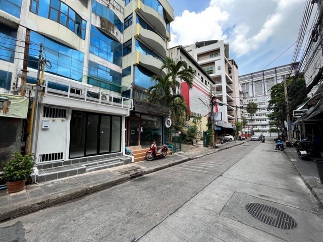 ประกาศฟรี! ซื้อ-ขาย-เช่า คอนโด บ้าน ทาวน์โฮม ที่ดิน และพื้นที่เชิงพาณิชย์ทั่วประเทศไทย ทุกทำเล ทุกงบประมาณ ไม่มีค่าใช้จ่าย ลงง่าย ขายไว เข้าถึงผู้ซื้อโดยตรง 2 503349pic1.jpg