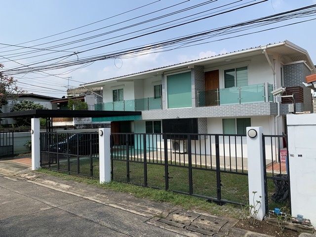 ประกาศฟรี! ซื้อ-ขาย-เช่า คอนโด บ้าน ทาวน์โฮม ที่ดิน และพื้นที่เชิงพาณิชย์ทั่วประเทศไทย ทุกทำเล ทุกงบประมาณ ไม่มีค่าใช้จ่าย ลงง่าย ขายไว เข้าถึงผู้ซื้อโดยตรง 3 503344pic2.jpg