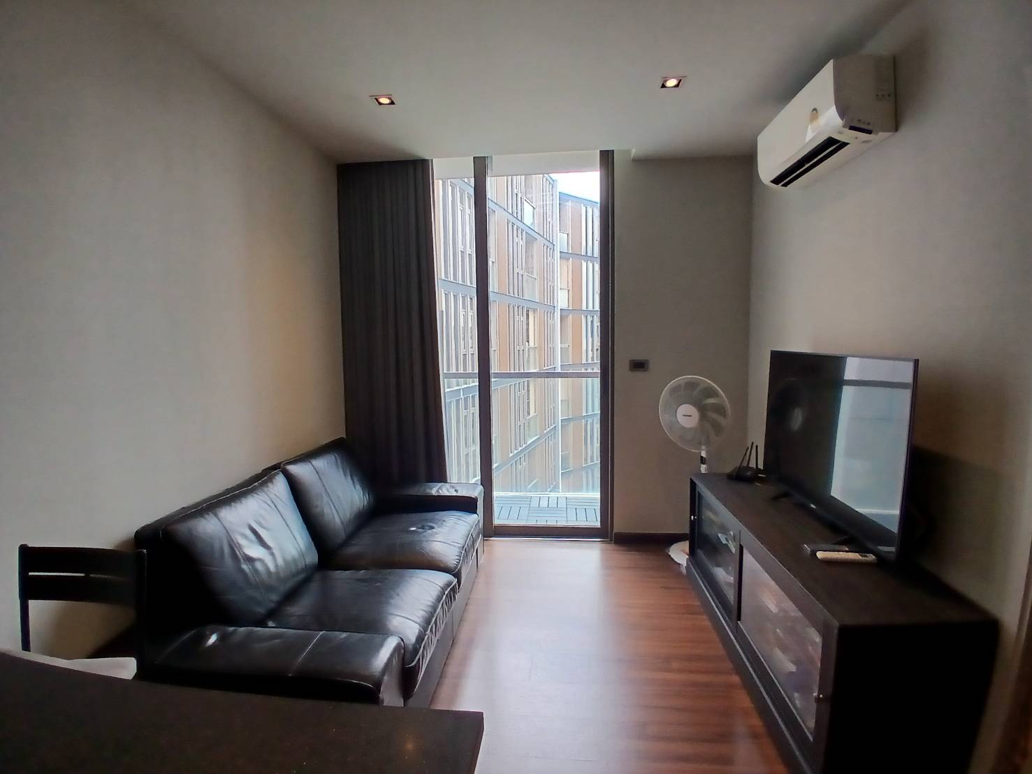 ประกาศฟรี! ซื้อ-ขาย-เช่า คอนโด บ้าน ทาวน์โฮม ที่ดิน และพื้นที่เชิงพาณิชย์ทั่วประเทศไทย ทุกทำเล ทุกงบประมาณ ไม่มีค่าใช้จ่าย ลงง่าย ขายไว เข้าถึงผู้ซื้อโดยตรง 4 291912pic3.jpg