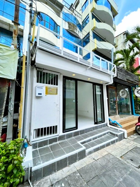 ประกาศฟรี! ซื้อ-ขาย-เช่า คอนโด บ้าน ทาวน์โฮม ที่ดิน และพื้นที่เชิงพาณิชย์ทั่วประเทศไทย ทุกทำเล ทุกงบประมาณ ไม่มีค่าใช้จ่าย ลงง่าย ขายไว เข้าถึงผู้ซื้อโดยตรง 2 229930pic1.jpg