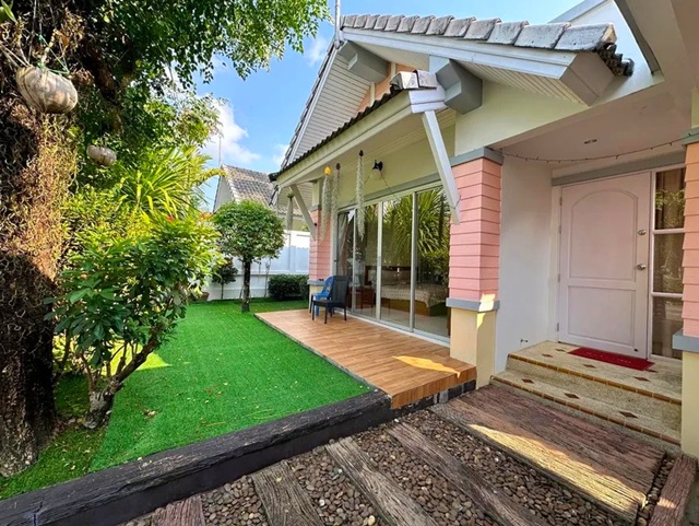 ประกาศฟรี! ซื้อ-ขาย-เช่า คอนโด บ้าน ทาวน์โฮม ที่ดิน และพื้นที่เชิงพาณิชย์ทั่วประเทศไทย ทุกทำเล ทุกงบประมาณ ไม่มีค่าใช้จ่าย ลงง่าย ขายไว เข้าถึงผู้ซื้อโดยตรง 2 229850pic1.jpg