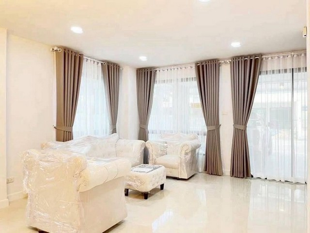 ประกาศฟรี! ซื้อ-ขาย-เช่า คอนโด บ้าน ทาวน์โฮม ที่ดิน และพื้นที่เชิงพาณิชย์ทั่วประเทศไทย ทุกทำเล ทุกงบประมาณ ไม่มีค่าใช้จ่าย ลงง่าย ขายไว เข้าถึงผู้ซื้อโดยตรง 3 306072pic2.jpg