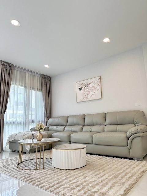 ประกาศฟรี! ซื้อ-ขาย-เช่า คอนโด บ้าน ทาวน์โฮม ที่ดิน และพื้นที่เชิงพาณิชย์ทั่วประเทศไทย ทุกทำเล ทุกงบประมาณ ไม่มีค่าใช้จ่าย ลงง่าย ขายไว เข้าถึงผู้ซื้อโดยตรง 3 503431pic2.jpg