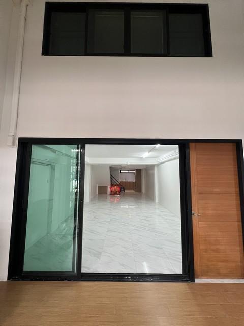 ประกาศฟรี! ซื้อ-ขาย-เช่า คอนโด บ้าน ทาวน์โฮม ที่ดิน และพื้นที่เชิงพาณิชย์ทั่วประเทศไทย ทุกทำเล ทุกงบประมาณ ไม่มีค่าใช้จ่าย ลงง่าย ขายไว เข้าถึงผู้ซื้อโดยตรง 2 503498pic1.jpg