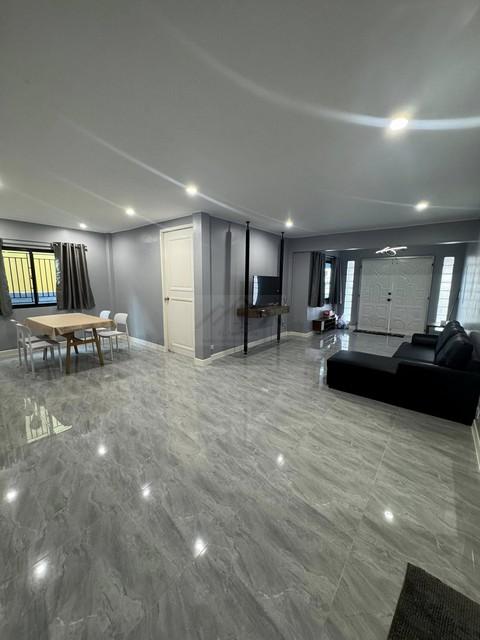 ประกาศฟรี! ซื้อ-ขาย-เช่า คอนโด บ้าน ทาวน์โฮม ที่ดิน และพื้นที่เชิงพาณิชย์ทั่วประเทศไทย ทุกทำเล ทุกงบประมาณ ไม่มีค่าใช้จ่าย ลงง่าย ขายไว เข้าถึงผู้ซื้อโดยตรง 4 503494pic3.jpg