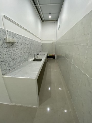 ประกาศฟรี! ซื้อ-ขาย-เช่า คอนโด บ้าน ทาวน์โฮม ที่ดิน และพื้นที่เชิงพาณิชย์ทั่วประเทศไทย ทุกทำเล ทุกงบประมาณ ไม่มีค่าใช้จ่าย ลงง่าย ขายไว เข้าถึงผู้ซื้อโดยตรง 5 503458pic4.jpg