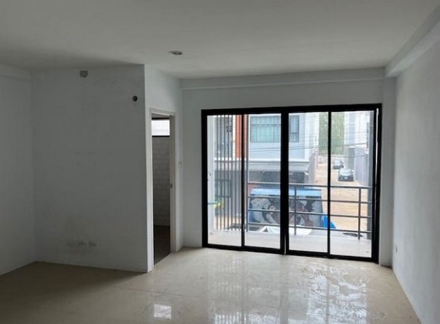 ประกาศฟรี! ซื้อ-ขาย-เช่า คอนโด บ้าน ทาวน์โฮม ที่ดิน และพื้นที่เชิงพาณิชย์ทั่วประเทศไทย ทุกทำเล ทุกงบประมาณ ไม่มีค่าใช้จ่าย ลงง่าย ขายไว เข้าถึงผู้ซื้อโดยตรง 3 206101pic2.jpg