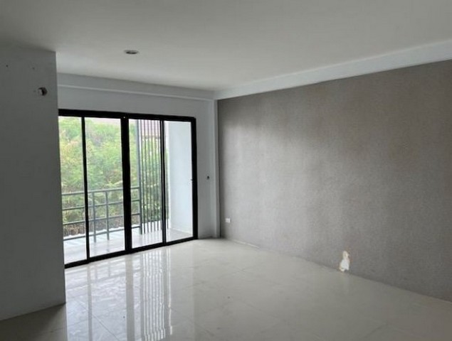 ประกาศฟรี! ซื้อ-ขาย-เช่า คอนโด บ้าน ทาวน์โฮม ที่ดิน และพื้นที่เชิงพาณิชย์ทั่วประเทศไทย ทุกทำเล ทุกงบประมาณ ไม่มีค่าใช้จ่าย ลงง่าย ขายไว เข้าถึงผู้ซื้อโดยตรง 4 206101pic3.jpg