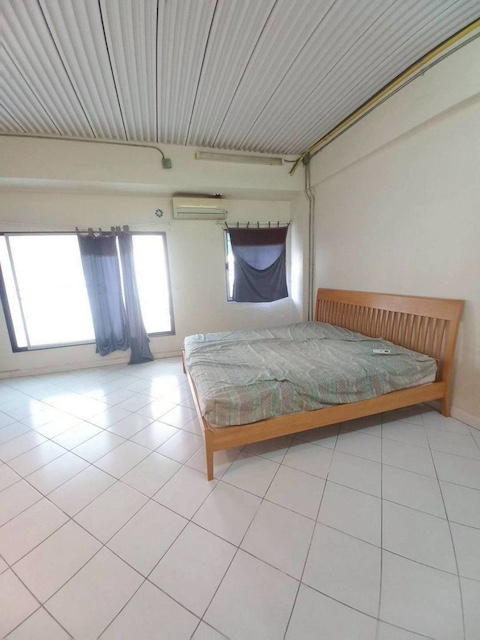 ประกาศฟรี! ซื้อ-ขาย-เช่า คอนโด บ้าน ทาวน์โฮม ที่ดิน และพื้นที่เชิงพาณิชย์ทั่วประเทศไทย ทุกทำเล ทุกงบประมาณ ไม่มีค่าใช้จ่าย ลงง่าย ขายไว เข้าถึงผู้ซื้อโดยตรง 5 291715pic4.jpg