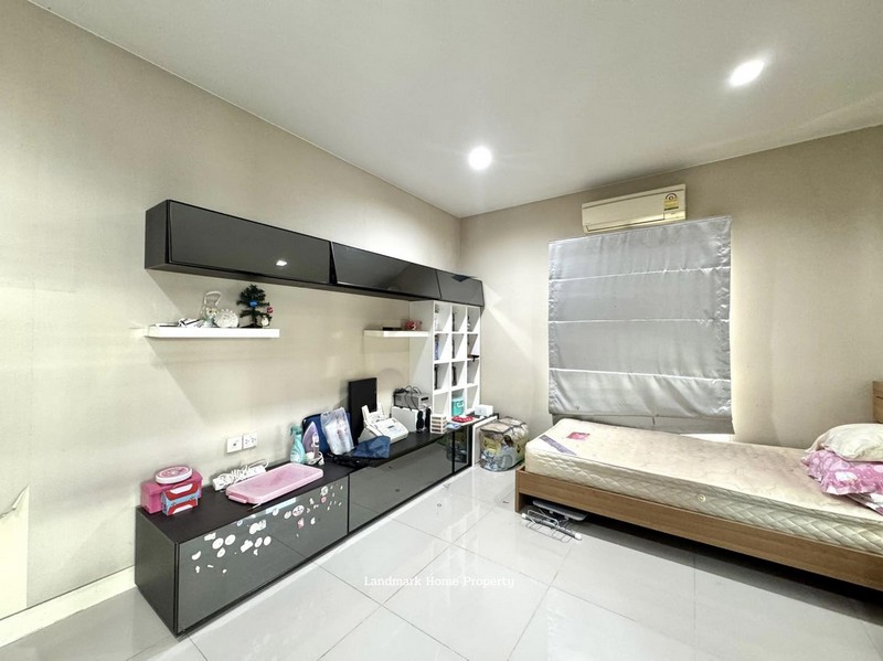 ประกาศฟรี! ซื้อ-ขาย-เช่า คอนโด บ้าน ทาวน์โฮม ที่ดิน และพื้นที่เชิงพาณิชย์ทั่วประเทศไทย ทุกทำเล ทุกงบประมาณ ไม่มีค่าใช้จ่าย ลงง่าย ขายไว เข้าถึงผู้ซื้อโดยตรง 4 286040pic3.jpg