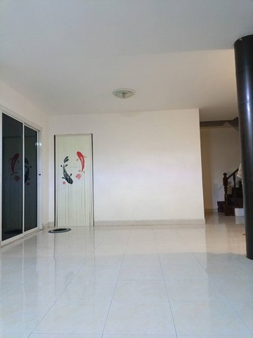 ประกาศฟรี! ซื้อ-ขาย-เช่า คอนโด บ้าน ทาวน์โฮม ที่ดิน และพื้นที่เชิงพาณิชย์ทั่วประเทศไทย ทุกทำเล ทุกงบประมาณ ไม่มีค่าใช้จ่าย ลงง่าย ขายไว เข้าถึงผู้ซื้อโดยตรง 5 291944pic4.jpg