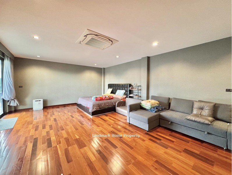 ประกาศฟรี! ซื้อ-ขาย-เช่า คอนโด บ้าน ทาวน์โฮม ที่ดิน และพื้นที่เชิงพาณิชย์ทั่วประเทศไทย ทุกทำเล ทุกงบประมาณ ไม่มีค่าใช้จ่าย ลงง่าย ขายไว เข้าถึงผู้ซื้อโดยตรง 4 13633pic3.jpg